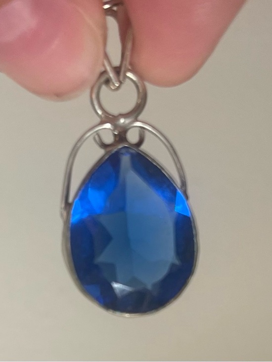 Stanley Jewelry - Stanley Deep Blue Teardrop Pendant Necklace